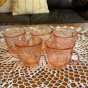 Vintage-Style Pink Glass Teacup Set - 5 Pieces
